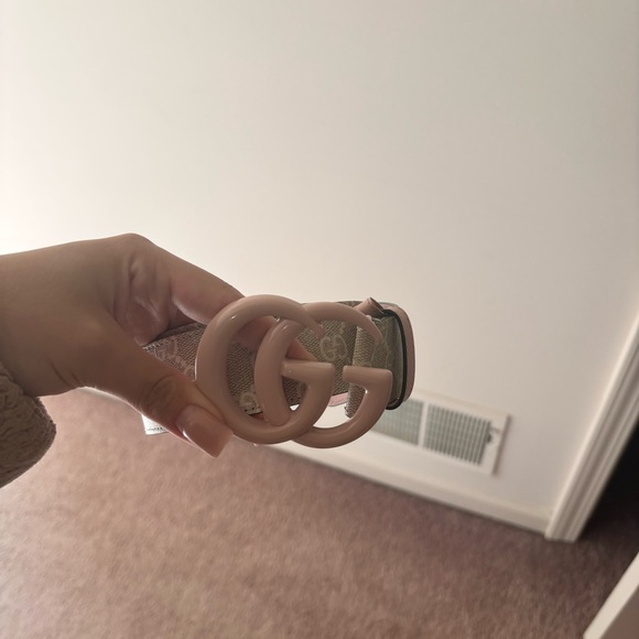 gucci belt - Picture 1 of 4